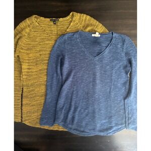 Lot of 2 Eileen Fisher Baby Alpaca Wool and Organic Linen Cotton V-Neck Small